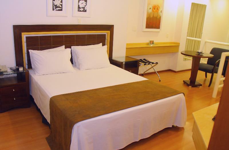 Bahamas Suite Hotel Campo Grande  Buitenkant foto