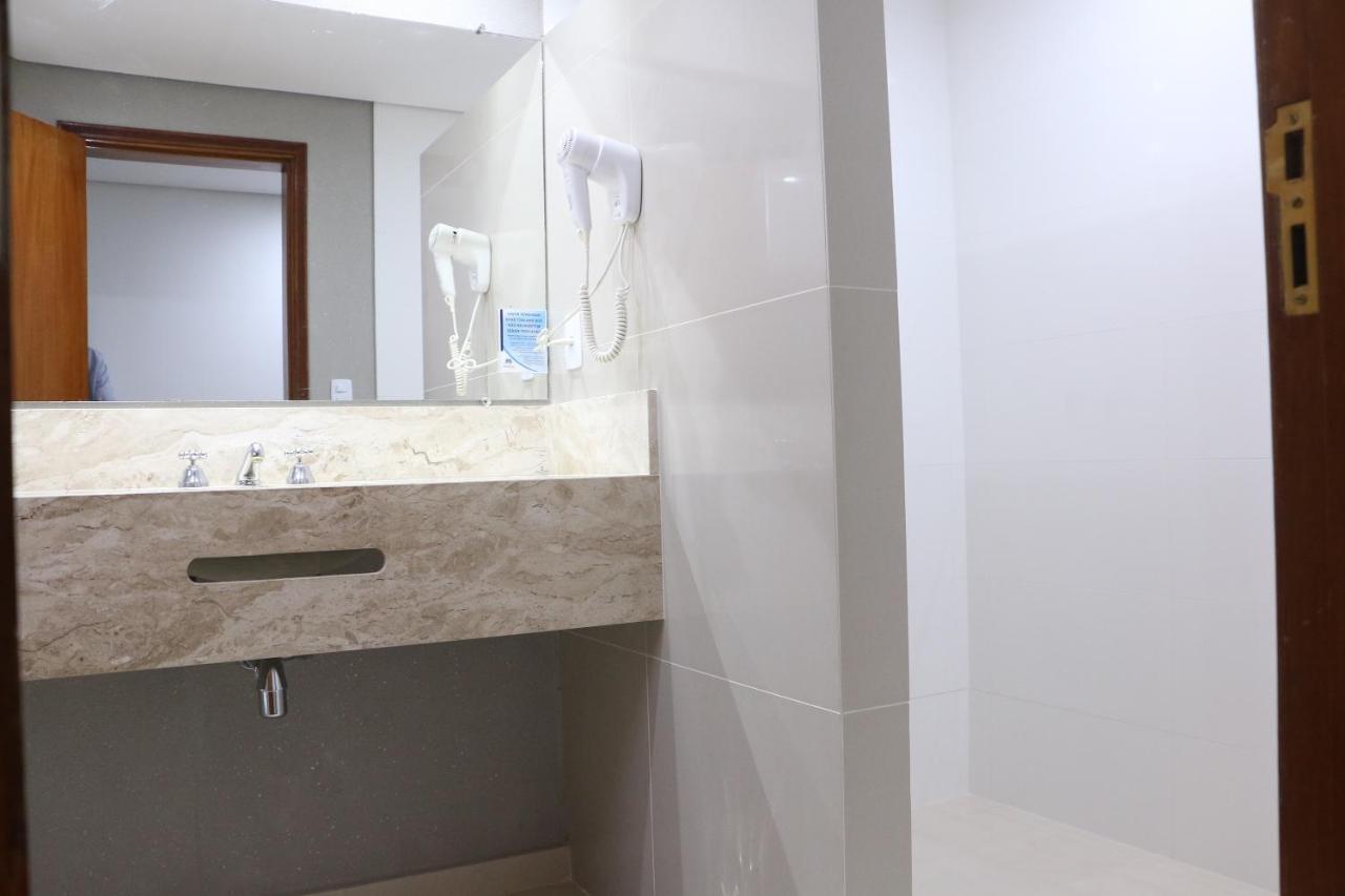Bahamas Suite Hotel Campo Grande  Buitenkant foto